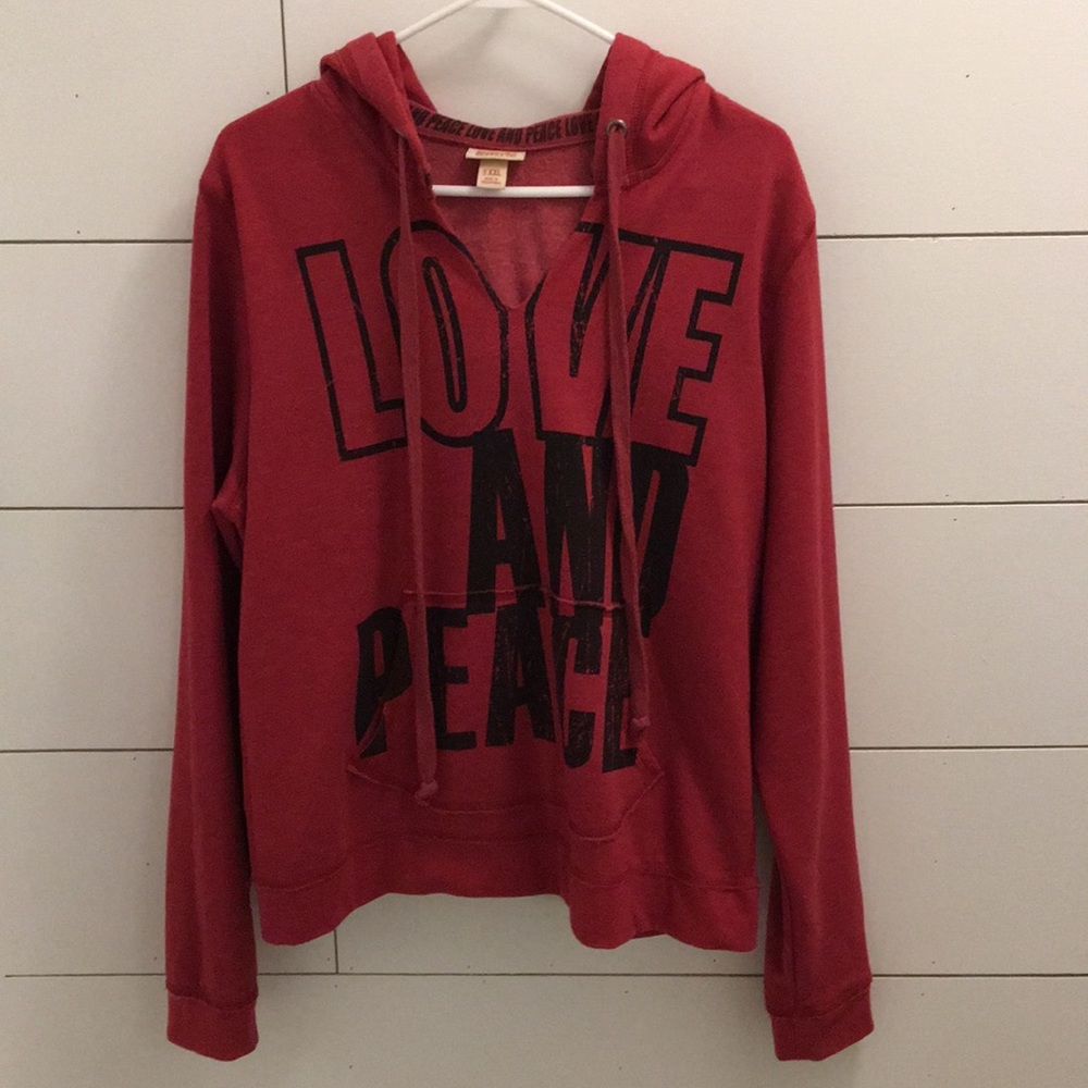 Women’s Mossimo split neck maroon hoodie